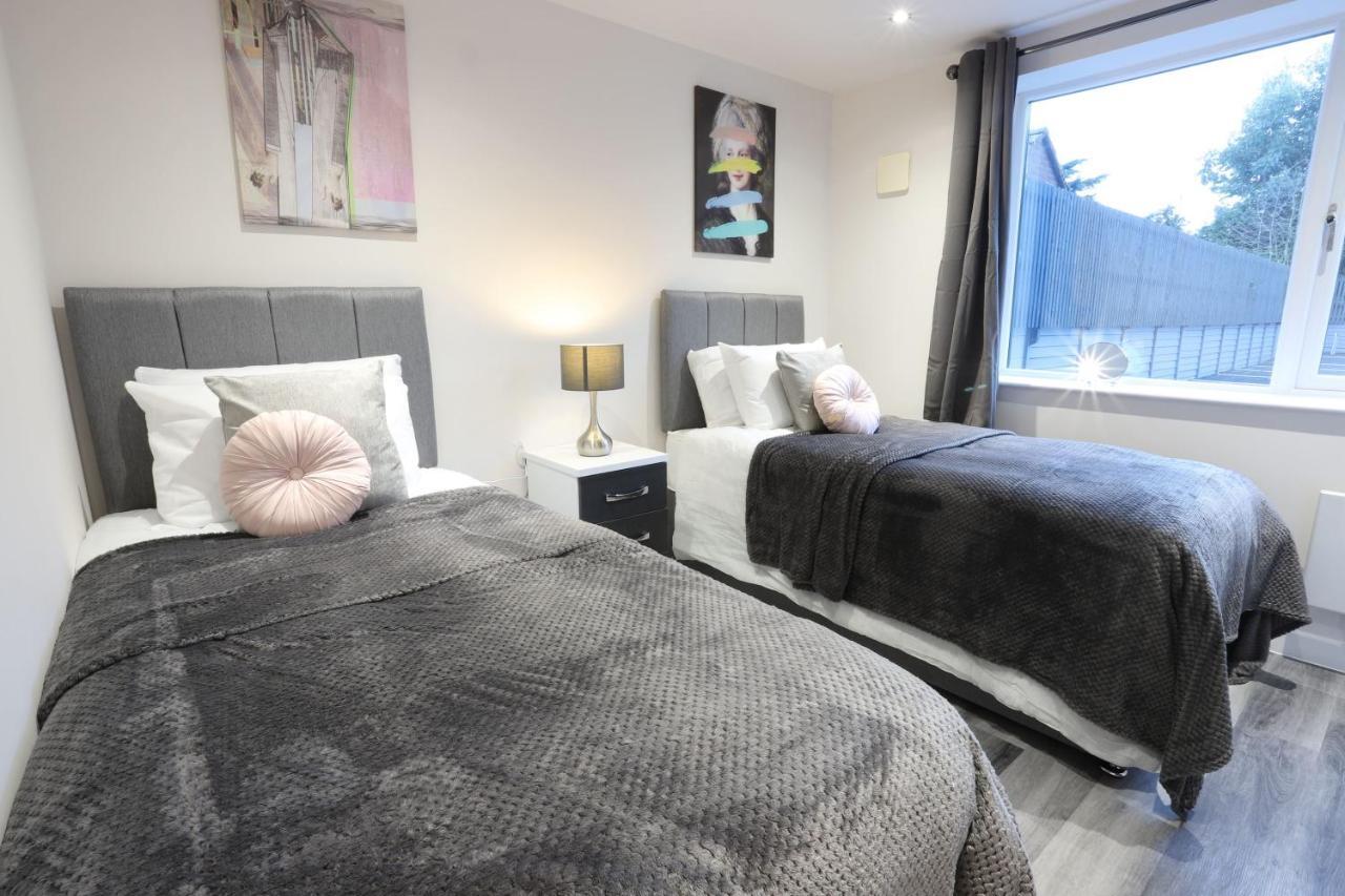 Birmingham Necairport Interchange Shortstay Homebase ภายนอก รูปภาพ