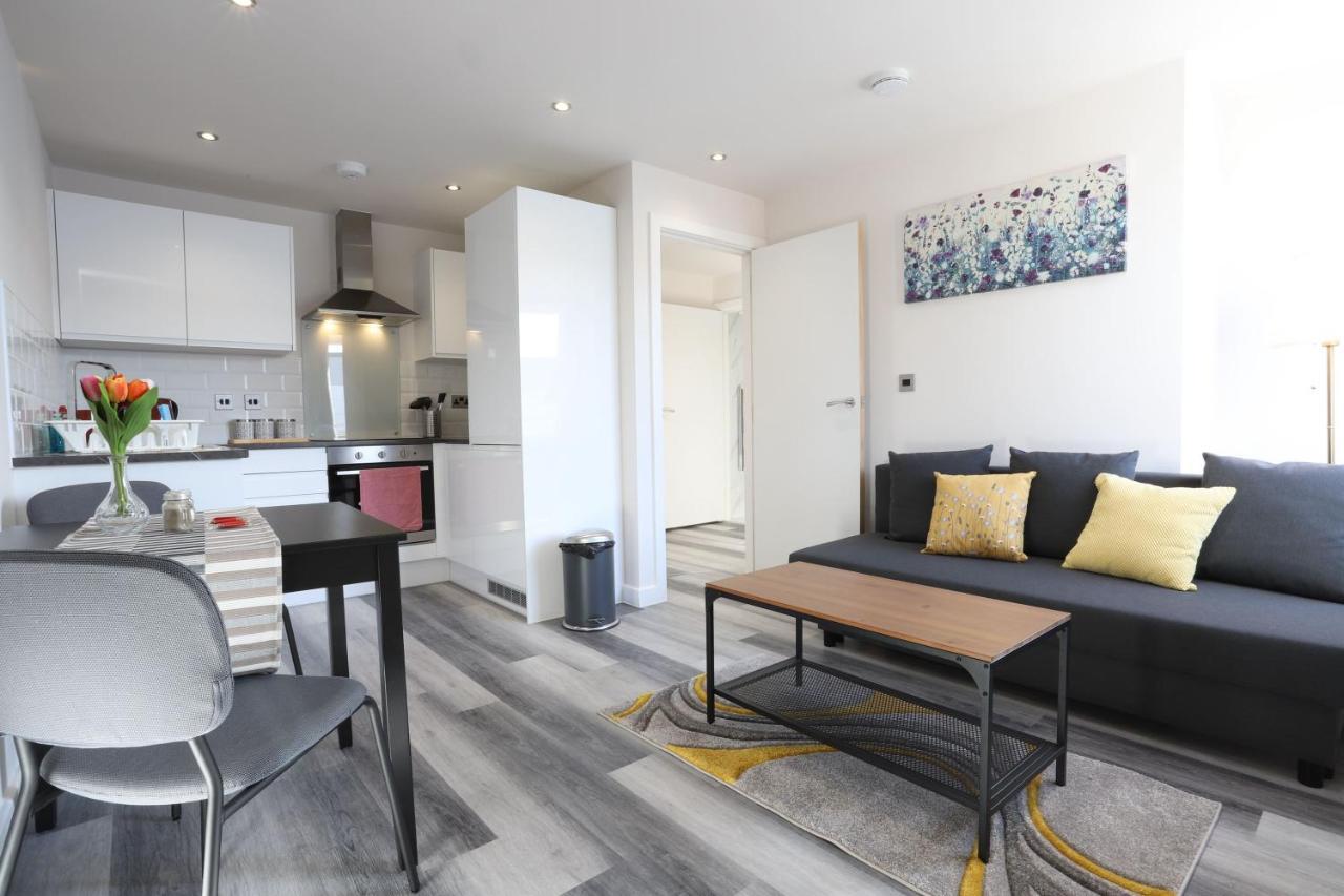 Birmingham Necairport Interchange Shortstay Homebase ภายนอก รูปภาพ