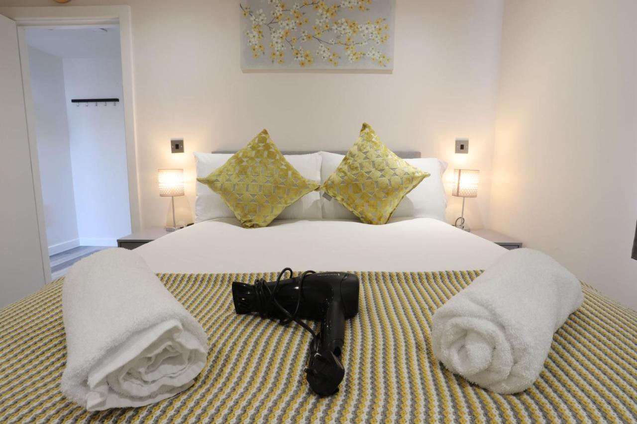 Birmingham Necairport Interchange Shortstay Homebase ภายนอก รูปภาพ